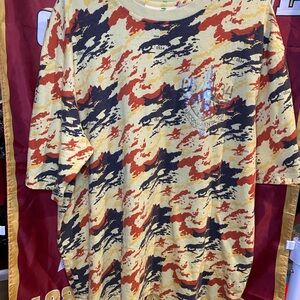RocaWear International Club Camo Print TShirt